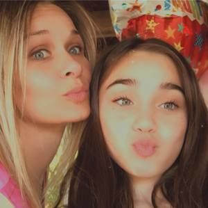 Meet your Posher, Lily